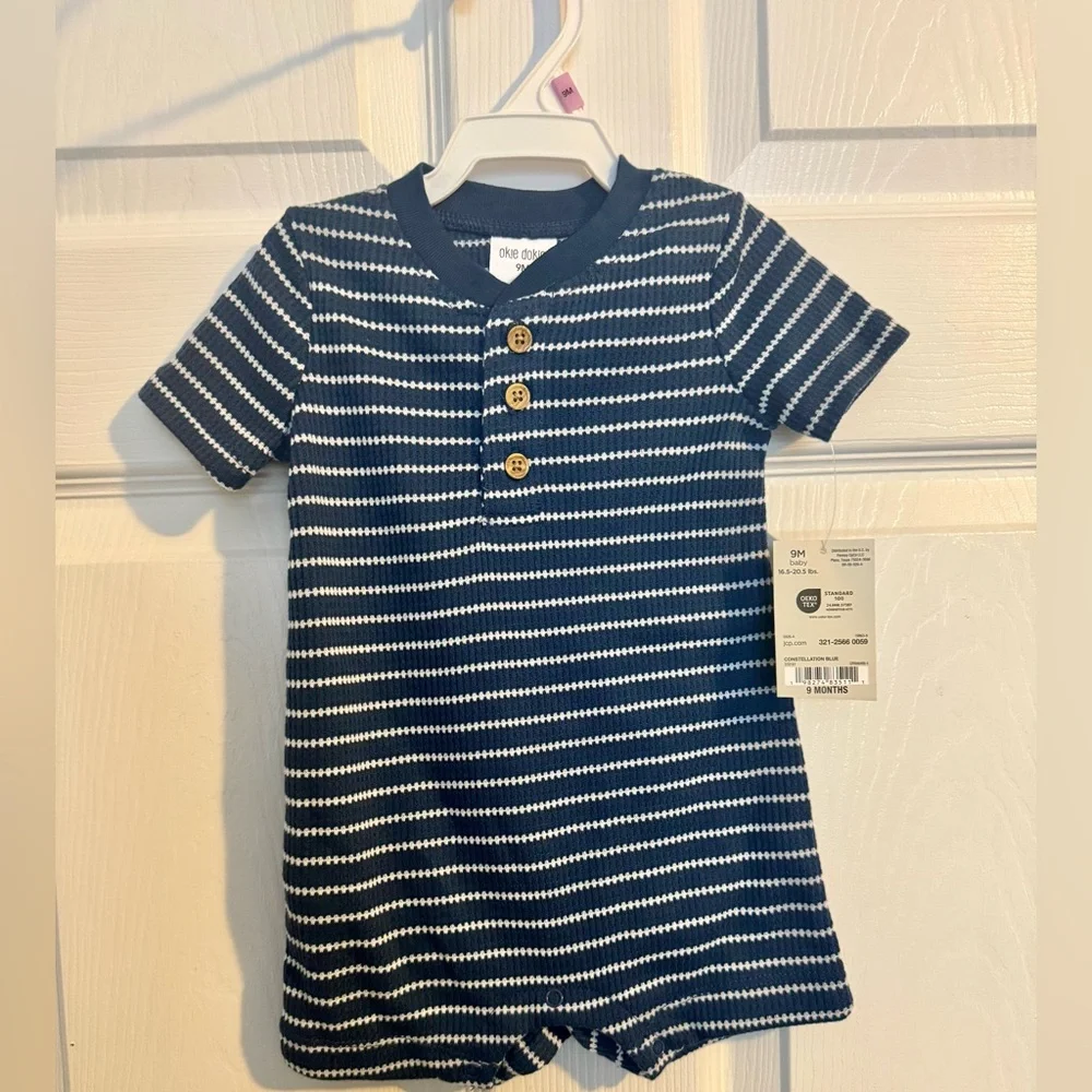 Okie Dokie Baby Boys Short Sleeve Blue White Striped Romper 9m NWT
